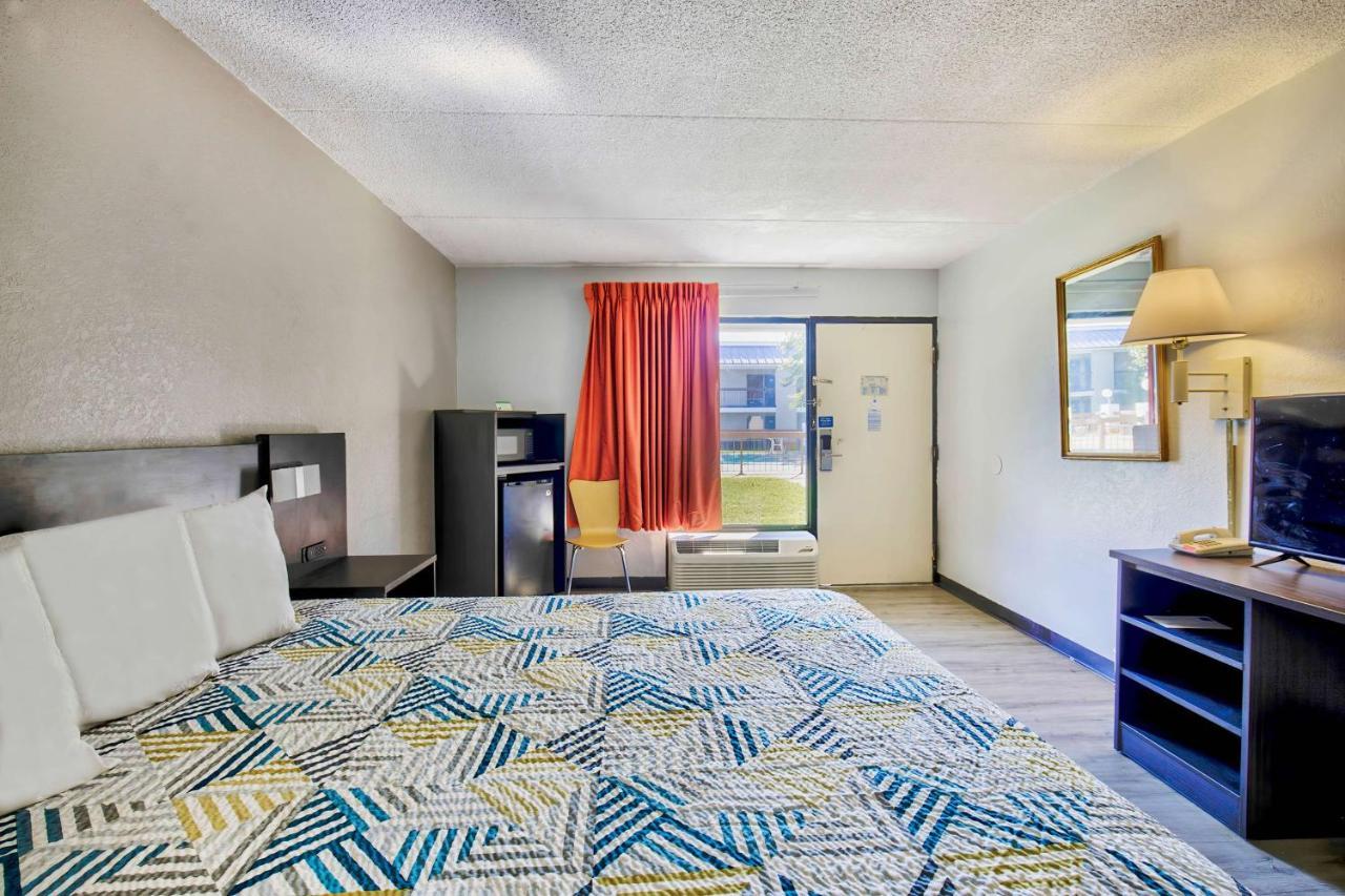 Motel 6-Ashland, Va エクステリア 写真