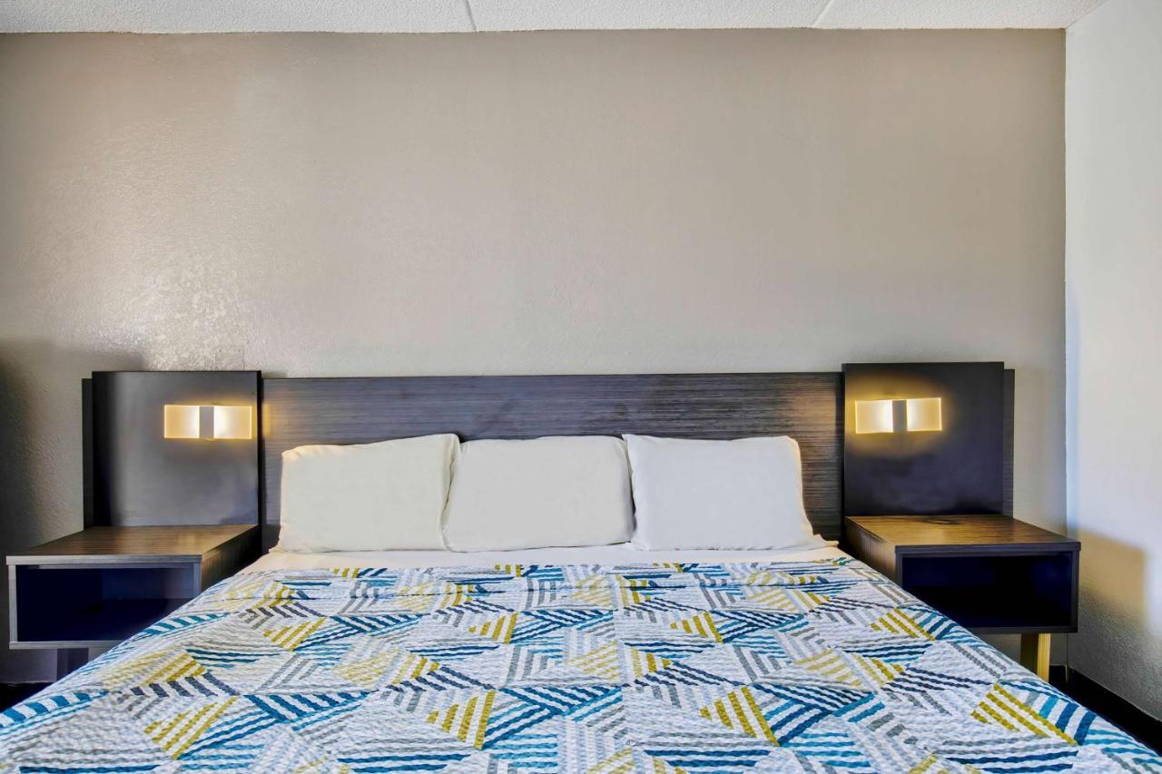 Motel 6-Ashland, Va エクステリア 写真
